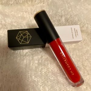 NEW TWO EM COSMETICS INFINITE LIP CLOUD (Color:Love)